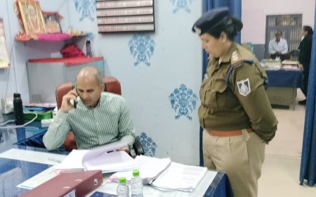 रतलाम:  निरीक्षण पर पहुंचे माणकचौक थाने एसपी राहुल लोढा,  माणकचौक थाने के नए भवन के लिए प्रक्रिया शुरू