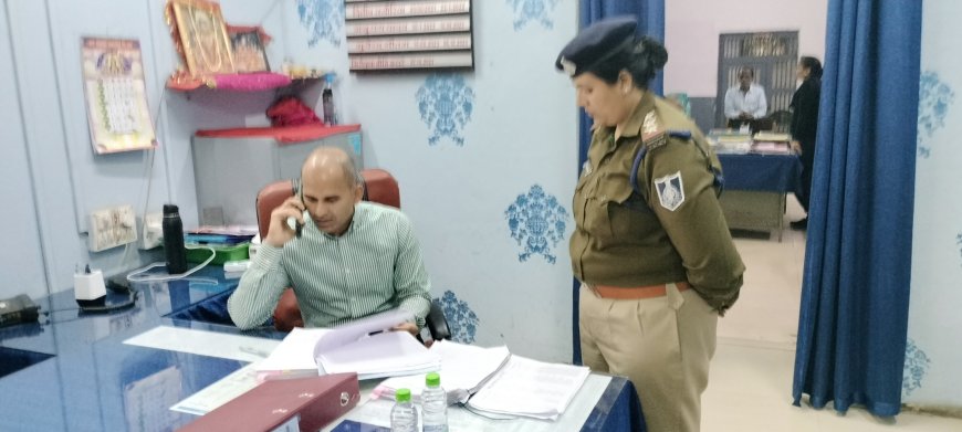 रतलाम: निरीक्षण पर पहुंचे माणकचौक थाने एसपी राहुल लोढा, माणकचौक थाने के नए भवन के लिए प्रक्रिया शुरू