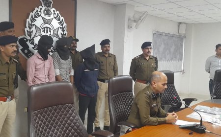 रतलाम... डेढ़ माह में 50 करोड़ से अधिक का ट्रांजैक्शन, रतलाम पुलिस ने किया बड़े मामले का खुलासा, देश के बड़े-बड़े शहरों से जुड़े तार, : गरीब मजदूर   को लालच देकर बनाई फर्जी कंपनियां,बैंक में खोले गए खाते  शहर के कई बैंक  भी पुलिस के सवालों के घेरे में