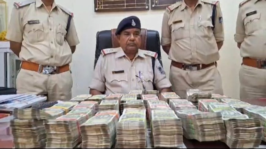 रतलाम रेलवे स्टेशन से युवक को नगद 65 लाख के साथ पकड़ा। राशि ले कर मुंबई जा रहा था युवक : जीआरपी ने बरामद करी राशि