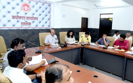 मेडिकल कॉलेज के प्रबंधन को कलेक्टर की सख्त चेतावनी : मेडिकल  कॉलेज की व्यवस्थाएं तत्काल सुधारी जाए अन्यथा एक्शन लेंगे