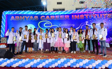 अभ्यास करियर इंस्टीट्यूट ने मनाया विजोयत्सव 2024 : चयनित विद्यार्थियों एवं उनके अभिभावकों का किया सम्मान