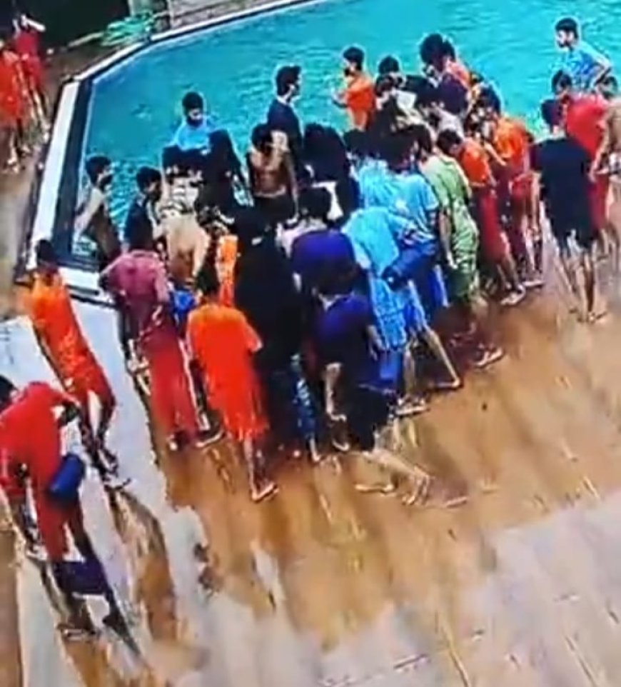 डॉल्फिन स्विमिंग पूल में हादसा : तैरने गए युवक की डूबने से मौत :हादसे के बाद भी चलता रहा पूल