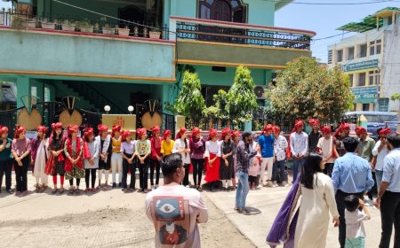 नीट-24 में अभ्यास करियर इंस्टीट्यूट के 100 विद्यार्थियों   ने सफलता की हासिल । चयनित विद्यार्थियों को पगड़ी पहनाकर व मंगल तिलक कर सम्मानित किया  साथ ही निकाला विजय जुलूस