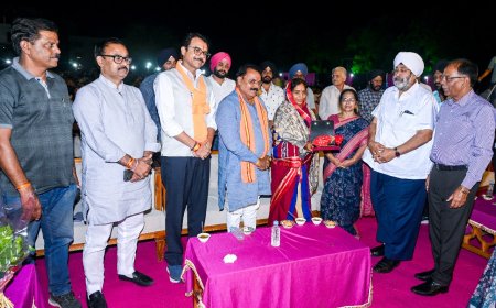 श्री गुरु तेग बहादुर अकेडमी का वार्षिक उत्सव फुलवारी में 1800 से अधिक बच्चों ने लिया भाग : बच्चों को शिक्षा के साथ-साथ संस्कार देना चाहिए तथा उनमे देश प्रेम की भावना जगाना आवश्यक - संसद अनीता चौहान