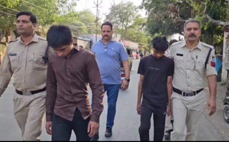 गुंडागर्दी का पुलिस ने निकाला दम : गुंडों का निकाला जुलूस : दीपावली की रात लोडिंग वाहन चालक से रुपयों की मांग कर मारपीट करने वाले 03 आरोपी पुलिस गिरफ्त में : घटना का वीडियो सोशल मीडिया पर हुआ था वायरल