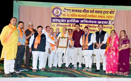 अन्नकूट महोत्सव : रतलाम को स्वर्ण नगरी बनाने में स्वर्णकार समाज का रहा विशेष योगदान : बोले महापौर : स्वर्णकारों के कारण ही रतलाम का सोना देश-विदेश में हुआ विख्यात