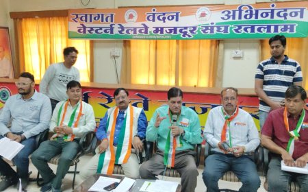 रेल कर्मचारियों के लिए ईमानदारी से लड़ने वाला वे.रे. मजदूर संघ एक मात्र संगठन है - आर.जी. काबर : पुरानी पेंशन की मांग पूरी होने तक आंदोलन  रहेगा जारी