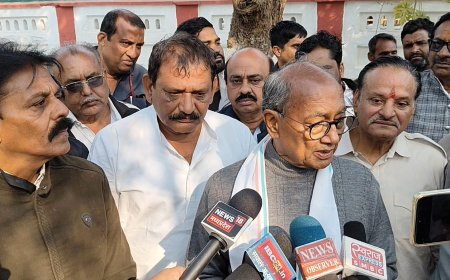 सांसद मामले पर बोले पूर्व मुख्यमंत्री दिग्विजय सिंह : भाजपा अपनी कारगुजारियों को छुपाने की कोशिश कर रही : डॉ आंबेडकर पर टिप्पणी पर अमित शाह को माफी मांगना चाहिए