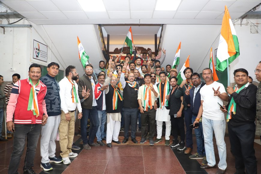 मान्यता चुनाव में वेस्टर्न रेलवे मजदूर संघ की 976 मतों से जीत : मुंबई और बड़ोदरा मंडल में भी मजदूर संघ बना सिरमौर : मंडल मंत्री अभिलाष नागर और अध्यक्ष प्रताप गिरी का रहा सफल नेतृत्व