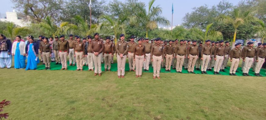रतलाम पुलिस ने सुशासन के लिए लिया संकल्प, नागरिकों के जीवन स्तर सुधारने का लक्ष्य
