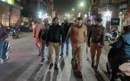 रतलाम: जनसंवाद के माध्यम से पुलिस की छवि सुधारने की एक और पहल : एसपी अमित कुमार ने सुनी जनता की समस्याएं