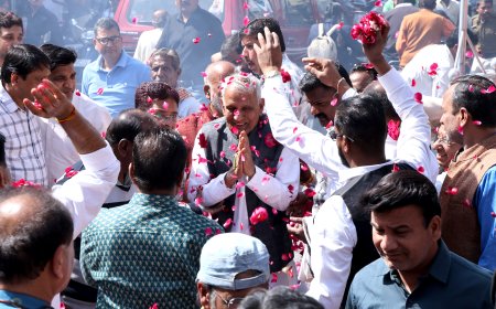 रतलाम का 373 वा स्थापना दिवस : जय रतलाम के उदघोष के साथ धूमधाम से रैली निकली : शहरवासियों ने किया भव्य स्वागत