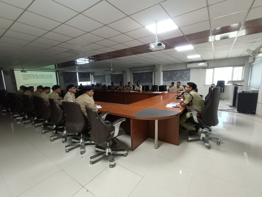 पुलिस मुख्यालय के निर्देश पर रतलाम जिले में लागू हुआ माइक्रो बीट सिस्टम : इस प्रणाली के तहत रतलाम जिले को 20 थानों, 75 बीट और 360 माइक्रो बीट में विभाजित किया