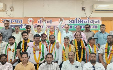 वेस्टर्न रेलवे एम्प्लोयीज यूनियन के पूर्व मंडल अध्यक्ष नरेन्द्र सिंह सोलंकी ने समर्थकों सहित नागर एवं गिरी के नेतृत्व में मज़दूर संघ की सदस्यता ग्रहण की