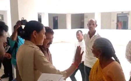 रतलाम : जनसुनवाई में भड़की महिला : अधिकारियों को सुनाई खरी खरी, कहा बंद करो यह जनसुनवाई : गांव में मत्स्योद्योग सहकारी समिति का चुनाव करवाने के लिए भटक रही है महिला