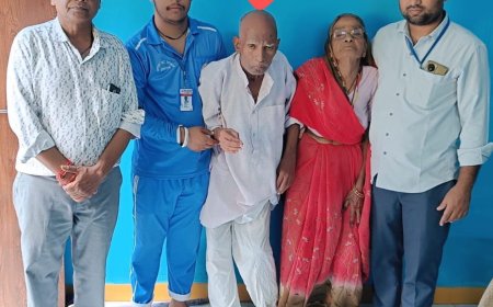 अपना घर आश्रम रतलाम में 10 साल बाद मां-बेटे का भावुक मिलन : आंखें हुईं नम