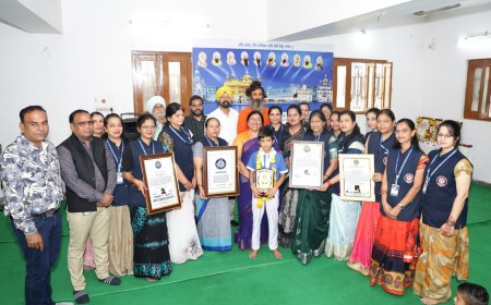 गुरु रामदास पब्लिक सीनियर सेकेंडरी स्कूल का गौरव : नन्हे चित्रकार छात्र जिष्णु दवे ने रचा इतिहास : 365 दिनों में बनाई 365 पेंटिंग्स : दर्ज हुआ विश्व रिकॉर्ड