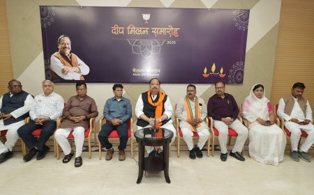 पत्रकार दीप मिलन समारोह औद्योगिक विकास के साथ विकसित रतलाम की परिकल्पना होगी पूर्ण, मीडिया करे सकारात्मक सहयोग - कैबिनेट मंत्री