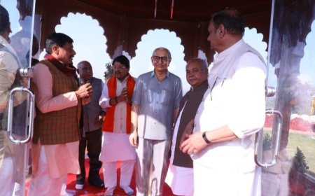 सुजापुर में ‘मालवा के गांधी’ लक्ष्मीनारायण पांडेय की प्रतिमा का मुख्यमंत्री डॉ. मोहन यादव ने किया अनावरण