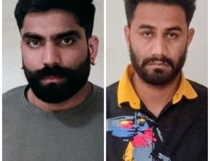 रतलाम पुलिस की बड़ी कार्रवाई: टोयटा कार से 105 लीटर अवैध शराब जब्त : दो तस्कर गिरफ्तार