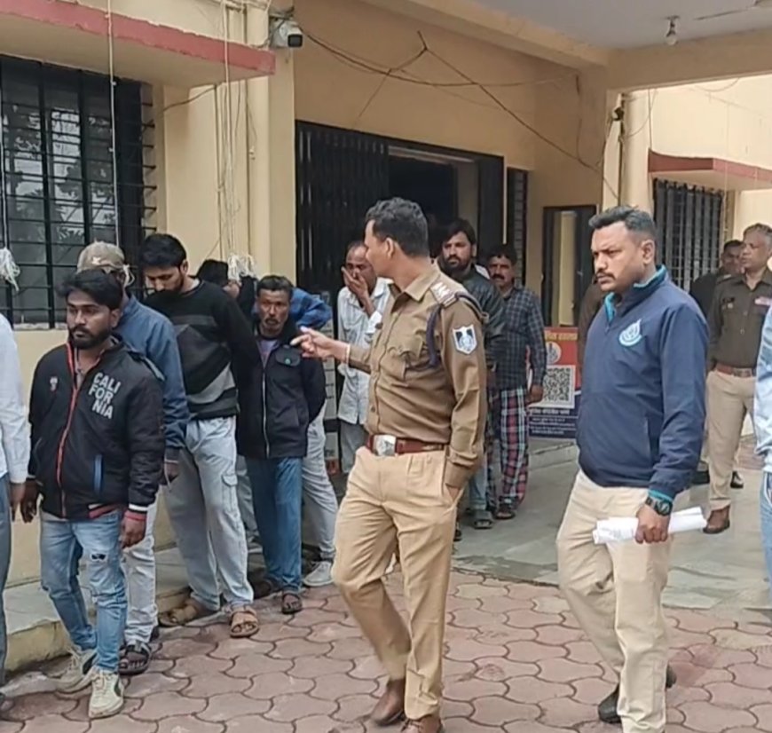 रतलाम पुलिस का सख्त अभियान: जुआ-सट्टा व अवैध गतिविधियों में लिप्त 16 लोगों पर प्रतिबंधात्मक कार्रवाई