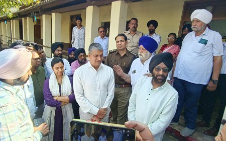 रतलाम में MPPSC SET परीक्षा के दौरान सिख छात्रा की पगड़ी उतरवाने पर विवाद : प्रशासन ने मांगी माफी