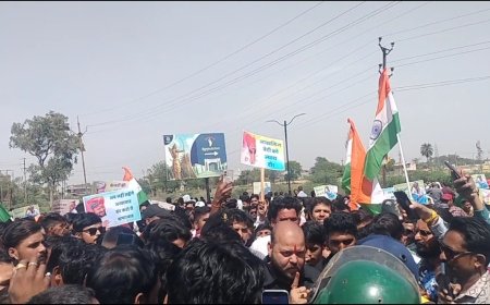 रतलाम में करणी सेना का कलेक्ट्रेट घेराव टला, शहर की सीमा पर ही रोके गए आंदोलनकारी : कलेक्टर से मिलने की जिद पर अड़ी करणी सेना