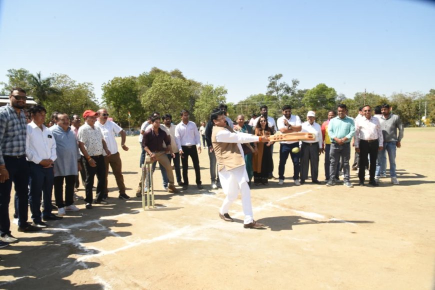 वे.रे.मजदूर संघ : दादा जे.जी. माहुरकर की स्मृति में अंतर विभागीय क्रिकेट टूर्नामेंट का शुभारंभ : पहले दिन खेले गए चार मुकाबले : 24 टीमें ले रही हैं भाग