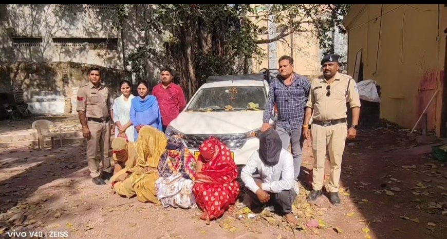 दशा माता पर्व पर मंदिर में चेन स्नेचिंग की घटना : 24 घंटे में महिला गिरोह गिरफ्तार : माणकचौक पुलिस ने 30 ग्राम सोने की चेन और कार की जब्त : इंदौर–महाराष्ट्र से जुड़े है आरोपी