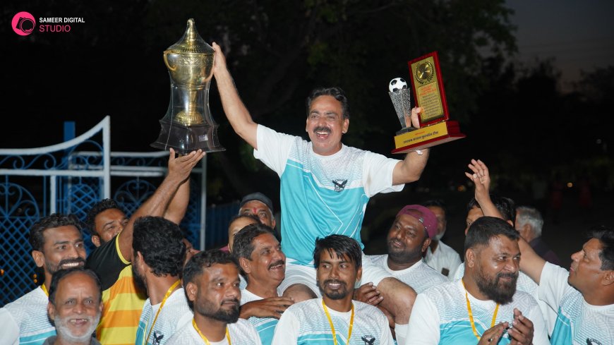 नौकरी में ईमानदारी, मैदान में महारत : रिटायरमेंट से पहले ट्रॉफी जीतकर शादाब खान ने रचा सुनहरा अंत