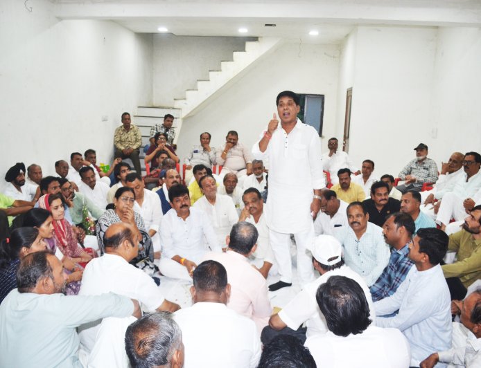 टैक्स बढ़ोतरी के खिलाफ कांग्रेस सड़कों पर : 6 अप्रैल को नगर निगम पर जनआक्रोश प्रदर्शन