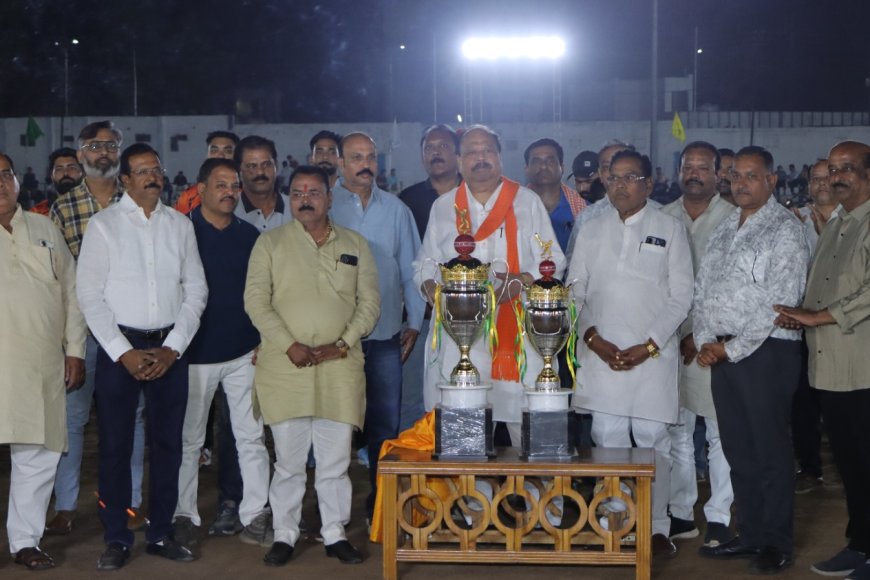 RCL सीजन-4 : सेमीफाइनल में रोमांच, “खत्म इलेवन” पहुंची फाइनल में :8586 रन, 1342 बाउंड्री और 526 विकेट के साथ टूर्नामेंट बना सुपरहिट