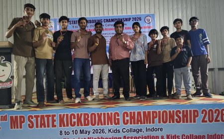 राज्य स्तरीय किक बॉक्सिंग प्रतियोगिता में रतलाम के खिलाड़ियों का शानदार प्रदर्शन : आशुतोष प्रजापति, अनमोल शर्मा, करण चनड़ावला एवं हर्ष गुर्जर ने जीता गोल्ड मेडल