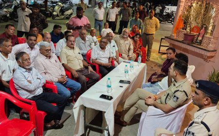 अलकापुरी में पुलिस का जनसंवाद अभियान : एसपी अमित कुमार ने सुनीं लोगों की समस्याएं