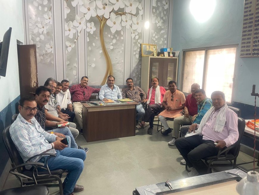सम्भागीय सम्मेलन की तैयारियों को लेकर आयोजन समिति की बैठक संपन्न : पत्रकार हितों के प्रस्तावों पर हुई अहम चर्चा