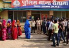 पेड़ हटाने के दौरान विवाद: नगर परिषद अध्यक्ष व कर्मचारी ने पार्षद पति पर लगाए अभद्रता,मारपीट और शासकीय कार्य में बाधा के आरोप : एफआईआर दर्ज करने की मांग