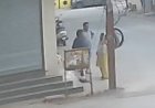 बेखौफ अपराधी :गुरुद्वारे जा रही रिटायर्ड शिक्षिका से सुरक्षा का झांसा देकर लूट : सोने के आभूषण लेकर हुए फरार