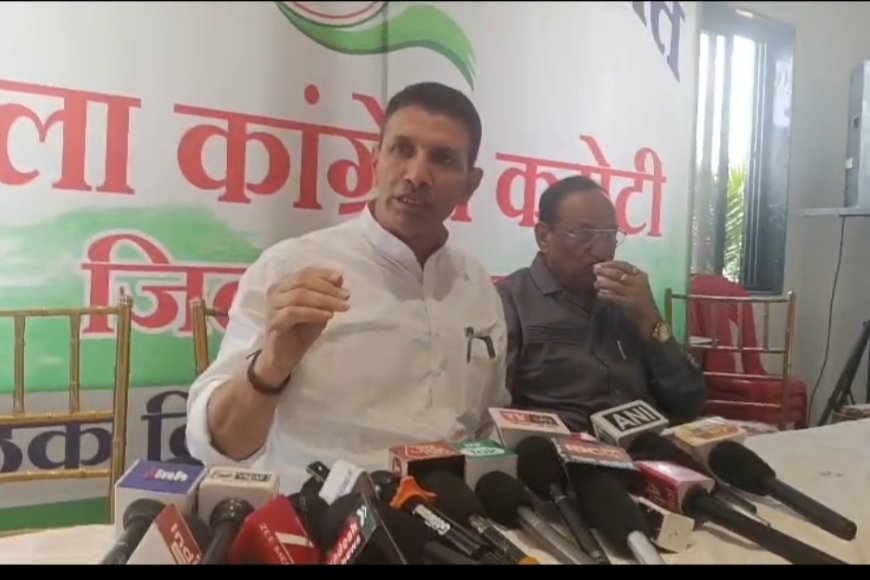 भाजपा नेताओं की चाल, चरित्र और चेहरे से जनता भलीभांति परिचित हो चुकी है : पटवारी :  नामली में कांग्रेस प्रशिक्षण वर्ग में शामिल होने पहुंचे प्रदेश अध्यक्ष : भाजपा सरकार पर लगाए तीखे आरोप