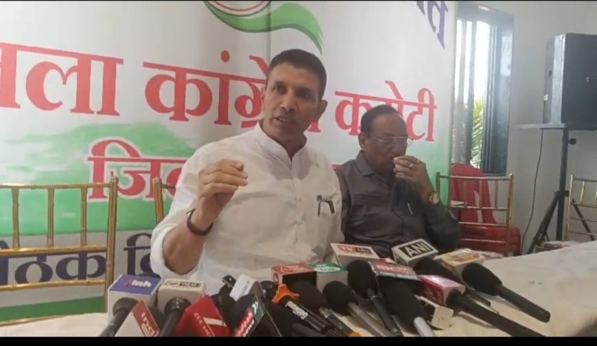 भाजपा नेताओं की चाल, चरित्र और चेहरे से जनता भलीभांति परिचित हो चुकी है : पटवारी :  नामली में कांग्रेस प्रशिक्षण वर्ग में शामिल होने पहुंचे प्रदेश अध्यक्ष : भाजपा सरकार पर लगाए तीखे आरोप