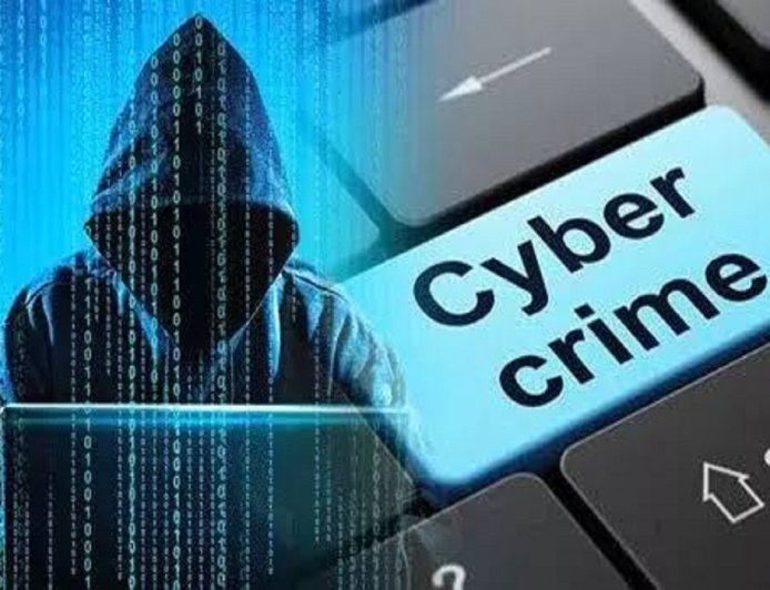 फेसबुक पर शेयर मार्केट निवेश का झांसा : निवेश के नाम पर 10 लाख से अधिक की साइबर ठगी