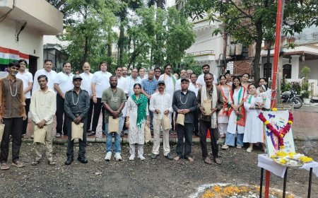 स्वतंत्रता दिवस पर गुलमोहर कॉलोनी में सफाई कर्मियों और गौ सेवा समिति का किया सम्मान