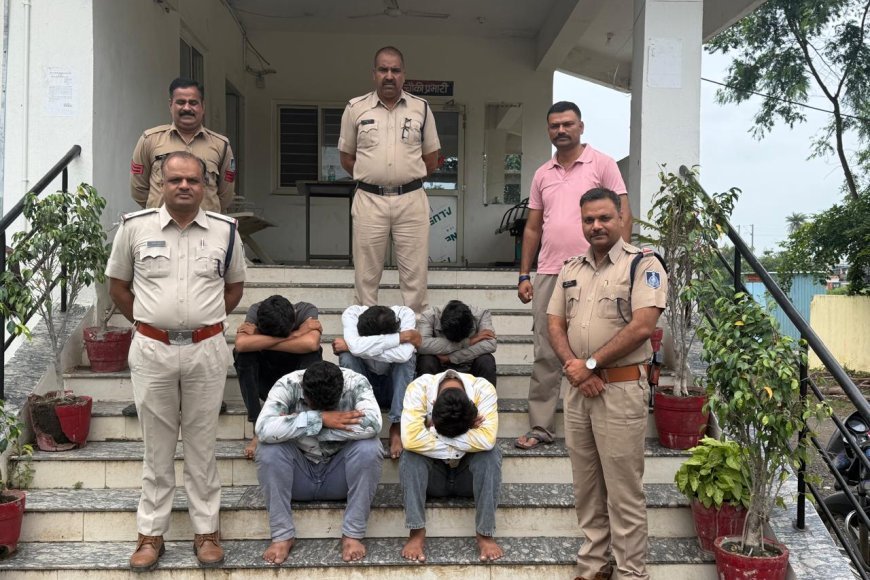 रतलाम पुलिस की नशे के खिलाफ कार्रवाई :100 ग्राम एमडी ड्रग्स के साथ पांच आरोपी गिरफ्तार, ईको कार भी जब्त